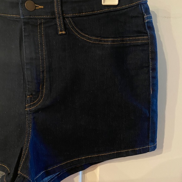 2-4-1 WILD FABLE: WOMEN’S HIGH WAISTED SHORTS (TARGET BRAND) SIZE 14/32R - Picture 5 of 7